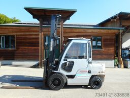 UniCarriers YG-1-F-2-A-35-U Triplex 6,5m