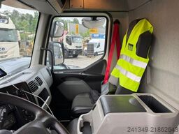 RENAULT D14.250 4x2 Koffer