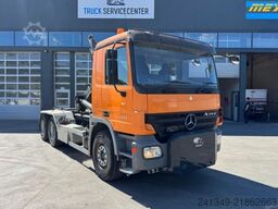 MERCEDES-BENZ Actros 2644 6x4 Hiab 21T Salzstreuer &...