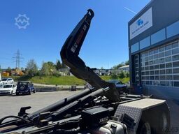 MERCEDES-BENZ Actros 2644 6x4 Hiab 21T Salzstreuer &...