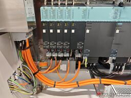 SW BA space3