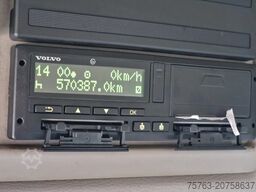 Volvo FL 240 - 4x2 - Manual gearbox - Flatbed / Car t...