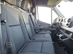 MERCEDES-BENZ SPRINTER 317 L2H2 Mbux RWD!