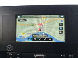 MERCEDES-BENZ SPRINTER 317 L2H2 Mbux RWD!