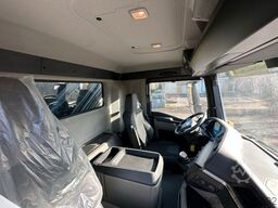 MAN TGS 28.440 6x4-4/3-Seiten- Kipper / Hiab 228-6