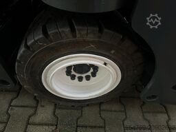 Combilift C2500 /perfect /compact/Only 4819 hours