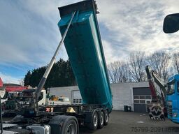 SCHMITZ CARGOBULL Kippauflieger Mulde +3 Achsen ca. 26m³