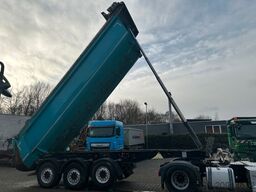 SCHMITZ CARGOBULL Kippauflieger Mulde +3 Achsen ca. 26m³