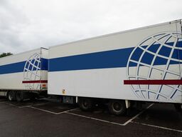 Scania R 400 6x2 closed box in combo with trailer