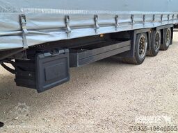 Schmitz Cargobull Curtainsider Mega