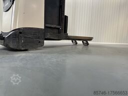 CROWN DT 3040