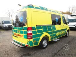 MERCEDES-BENZ Sprinter 316 *2+2 Sitzer*Rettungswagen*2xKlima*