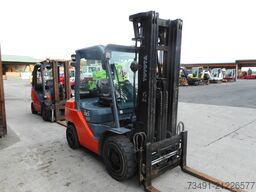 Toyota 02-8FDF30 Triplex SS ZV