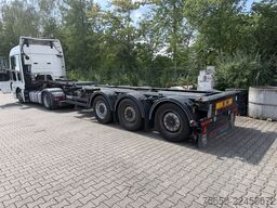 web trailer LPRS 24  3 Achs Container- Chassis incl. Generator TranscoolWenig Benutzt