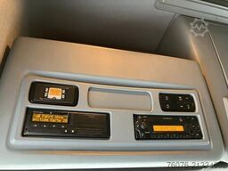 MERCEDES-BENZ Atego 1530 L 7.3m Koffer LBW 1.5t 2 Betten AHK