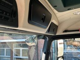 MERCEDES-BENZ 3253 + HIAB 302 Kran 8x2-4 HAD ALLRAD