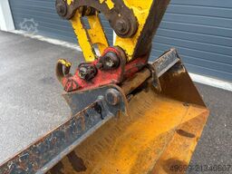 Komatsu PC 16 R-3HS Minibagger 1770kg