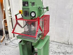 Hare 5BS Hydraulic Press 7.5T