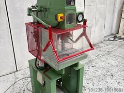 Hare 5BS Hydraulic Press 7.5T