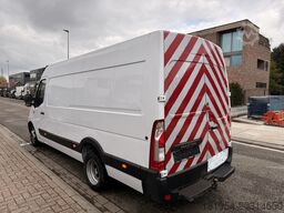 Renault master 2.3dci 145pk L3H2 RWD