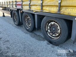 Schmitz Cargobull Curtainsider Mega