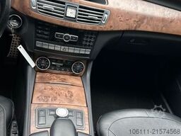 MERCEDES-BENZ CLS 500 V8 4Matic Leder/SHD/Airmatic/Distronik