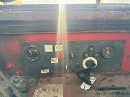 Moffet M7 27.4W **KOOIAAP-MOFFET 2700KG