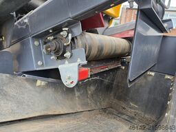 Tesab 1340 Tracked Screening Plant