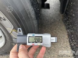 Schmitz Cargobull Semitrailer Curtainsider Mega