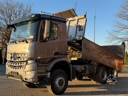 MERCEDES-BENZ AROCS 3345 6x6 Euro 6 Kipper mit Bordmatik