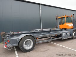 Kalmar TTX182AL terminal truck container hook-arm syst...