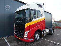 Volvo FH 420 LNG Globetrotter tractor unit