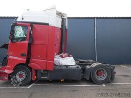 Mercedes-Benz Actros 1942 damaged Tractor unit