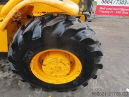 JCB 525-50 (2,5 Ton.-5m) mit Palettengabel