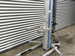 Genie SLC-24 Materiaallift kanaallift