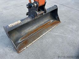 Hitachi ZX26U-6 (9989)