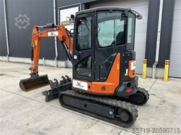 Hitachi ZX33U-6 (7789)