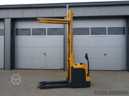 Jungheinrich EJD 220 Elektro Hochhubwagen Ameise