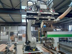 BIESSE + KUKA ROVER A + KR210 R3100