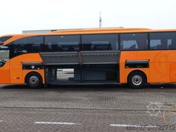 MERCEDES-BENZ Tourismo RHD - 52 Sitze EURO 6