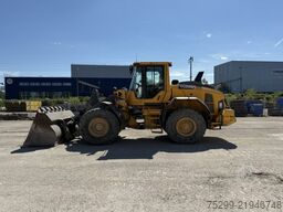  L90H Radlader / Swiss-Vehicle