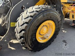  L90H Radlader / Swiss-Vehicle