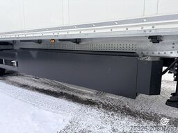 SCHMITZ CARGOBULL Trockenfrachtkoffer