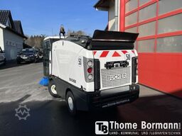 Bucher - GMeiner - Giletta CX202