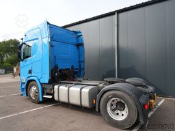Scania R 450 tractor unit with Retarder