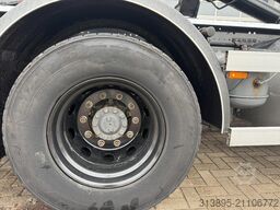 DAF XF530 FAS HIAB XR26S610 Hook / Polybenne / Ampl...