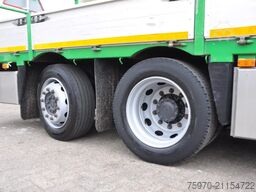 Renault D 6x2 320PK RETARDER OPEN-LAADBAK 90.528km