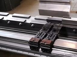 AMADA HFT220/4  4100 x 220 to