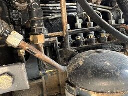 MAN 35.410 (MANUAL PUMP / POMPE MANUELLE / 6 CYLIND...