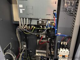 Okuma Genos L200E-M mit Portal